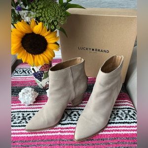 🥰 Lucky Brand LK/ADALAN Boots